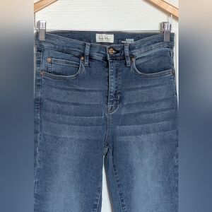 Nicole Miller Women's (Size 6) Soho High Rise Skinny Jeans in Light Blue